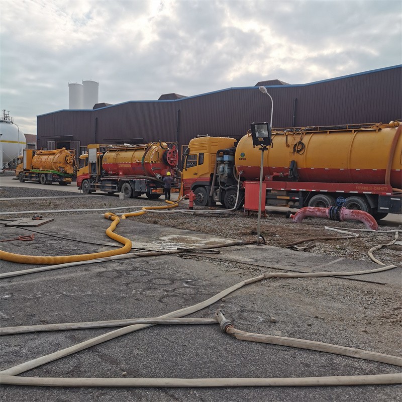 文圣污水池清理