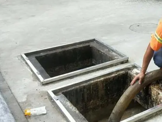 文圣化粪池清理